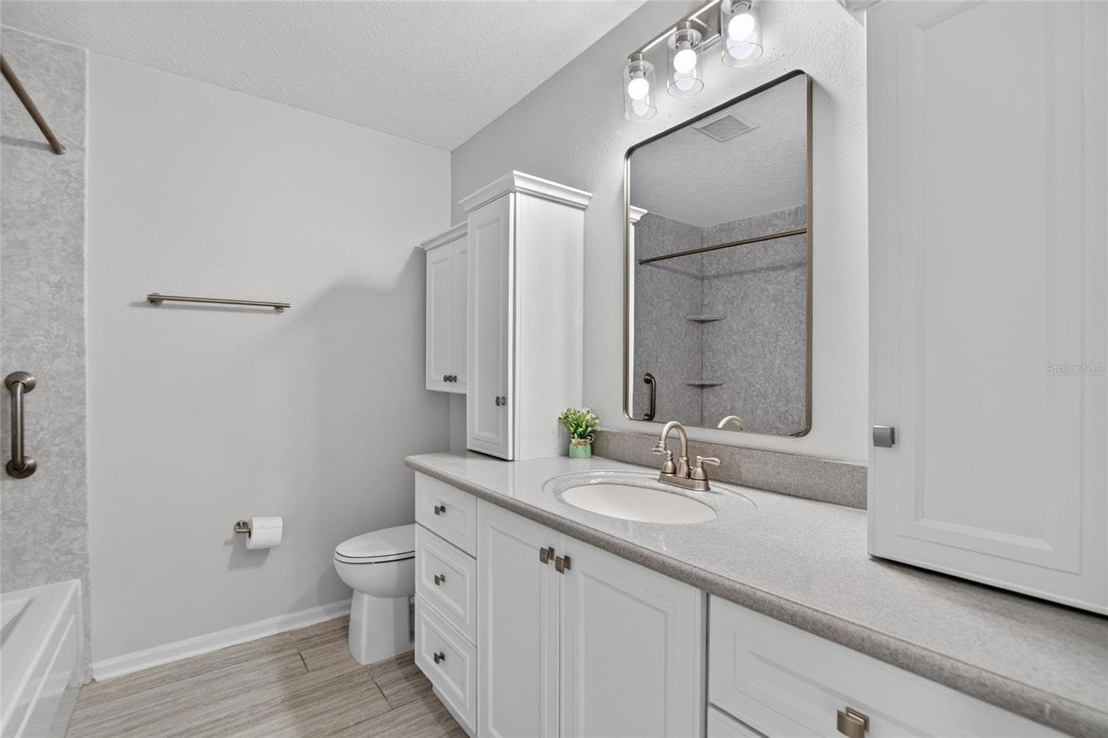 Single Family Residence at 24360 TWIN LAKE DR, LAND O LAKES, photo 31 of 79