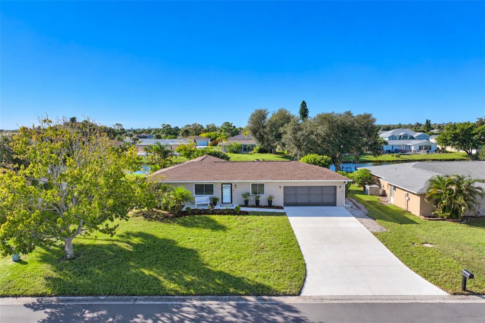 258 ANNAPOLIS LN