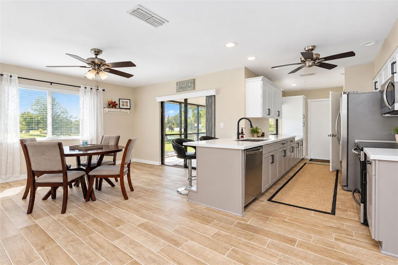 Single Family Residence at 258 ANNAPOLIS LN, ROTONDA WEST, photo 17 of 97