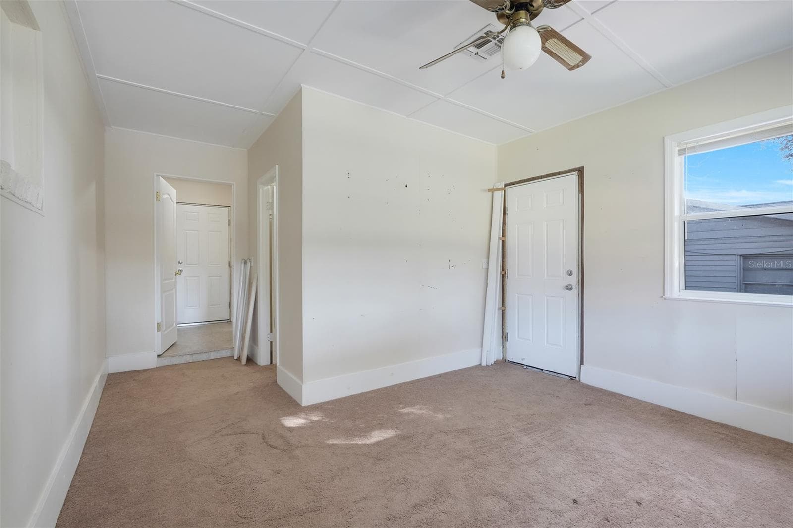 Single Family Residence at 990 LINDEN ST, CLERMONT, photo 24 of 36