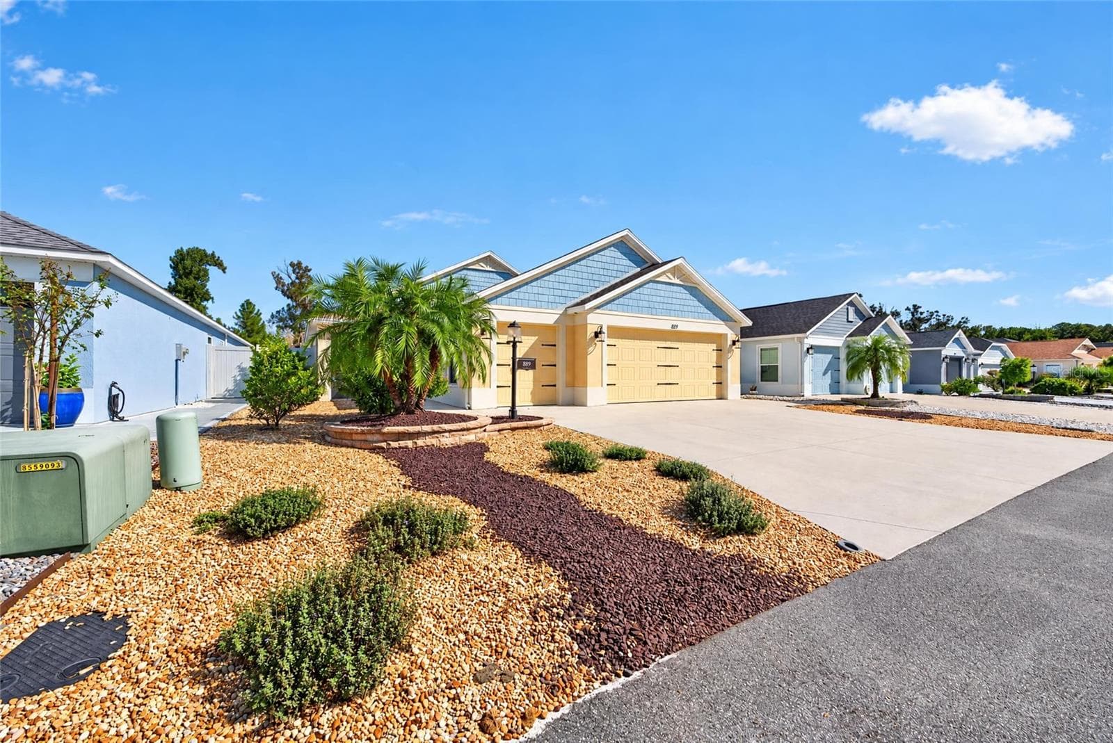 Single Family Residence at 889 JAY ST, THE VILLAGES, photo 3 of 80