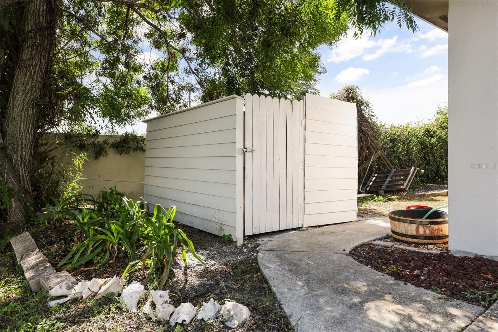 Single Family Residence at 2112 PLYMOUTH SORRENTO RD, APOPKA, photo 32 of 39