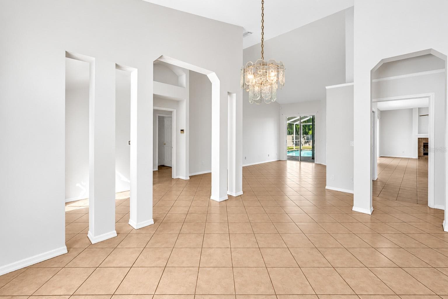 Single Family Residence at 18520 SUNWARD LAKE PL, LUTZ, photo 8 of 58