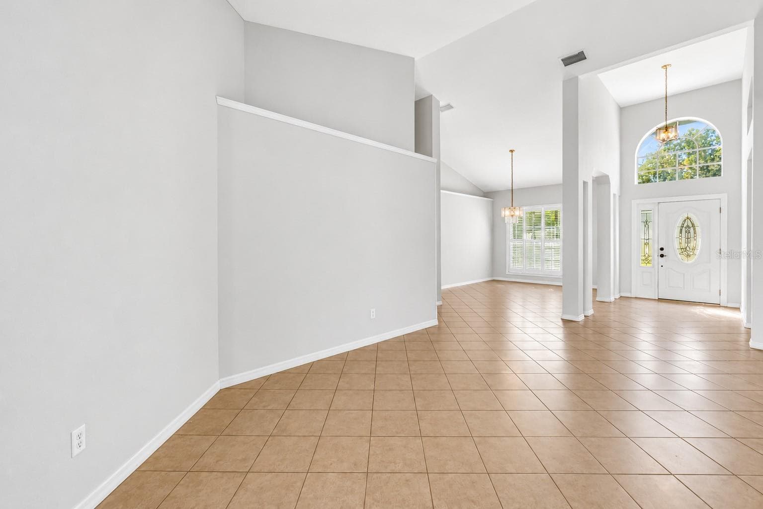 Single Family Residence at 18520 SUNWARD LAKE PL, LUTZ, photo 9 of 58