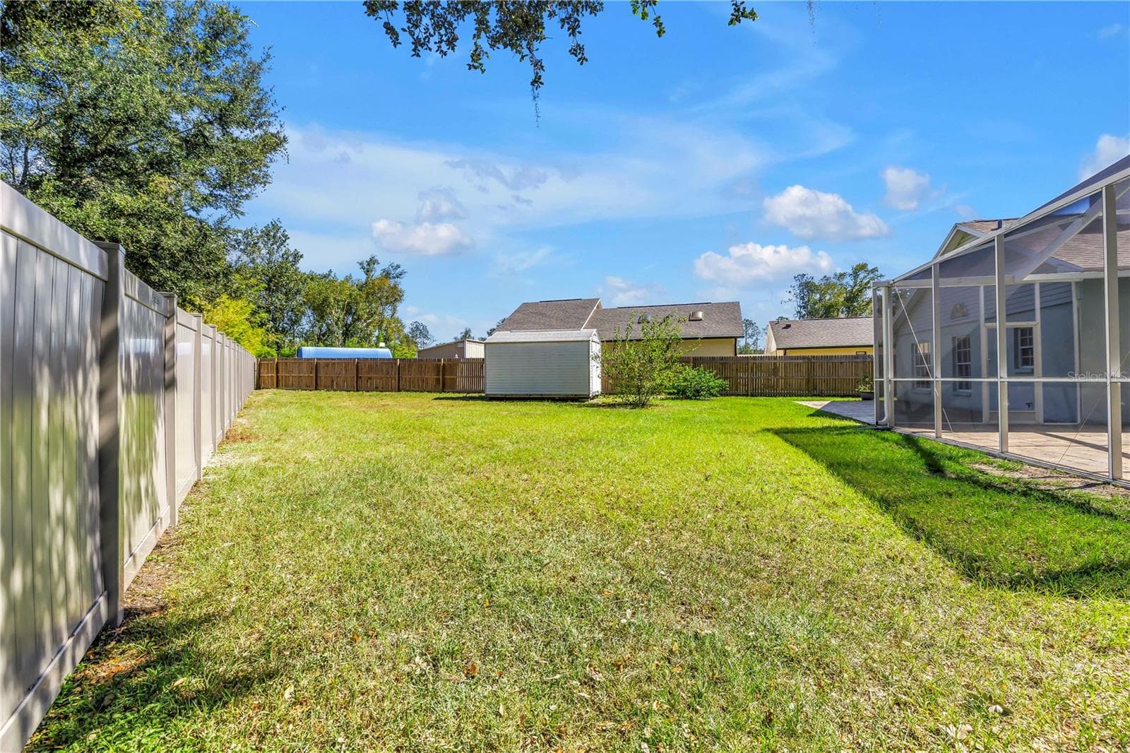 Single Family Residence at 18520 SUNWARD LAKE PL, LUTZ, photo 50 of 58