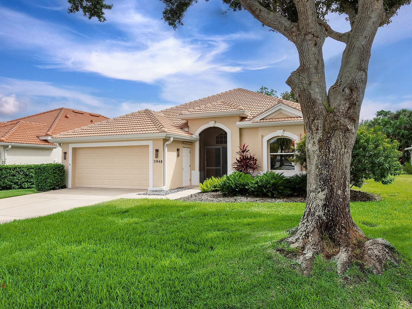 Single Family Residence at 5948 SANDSTONE AVE, SARASOTA, photo 2 of 40