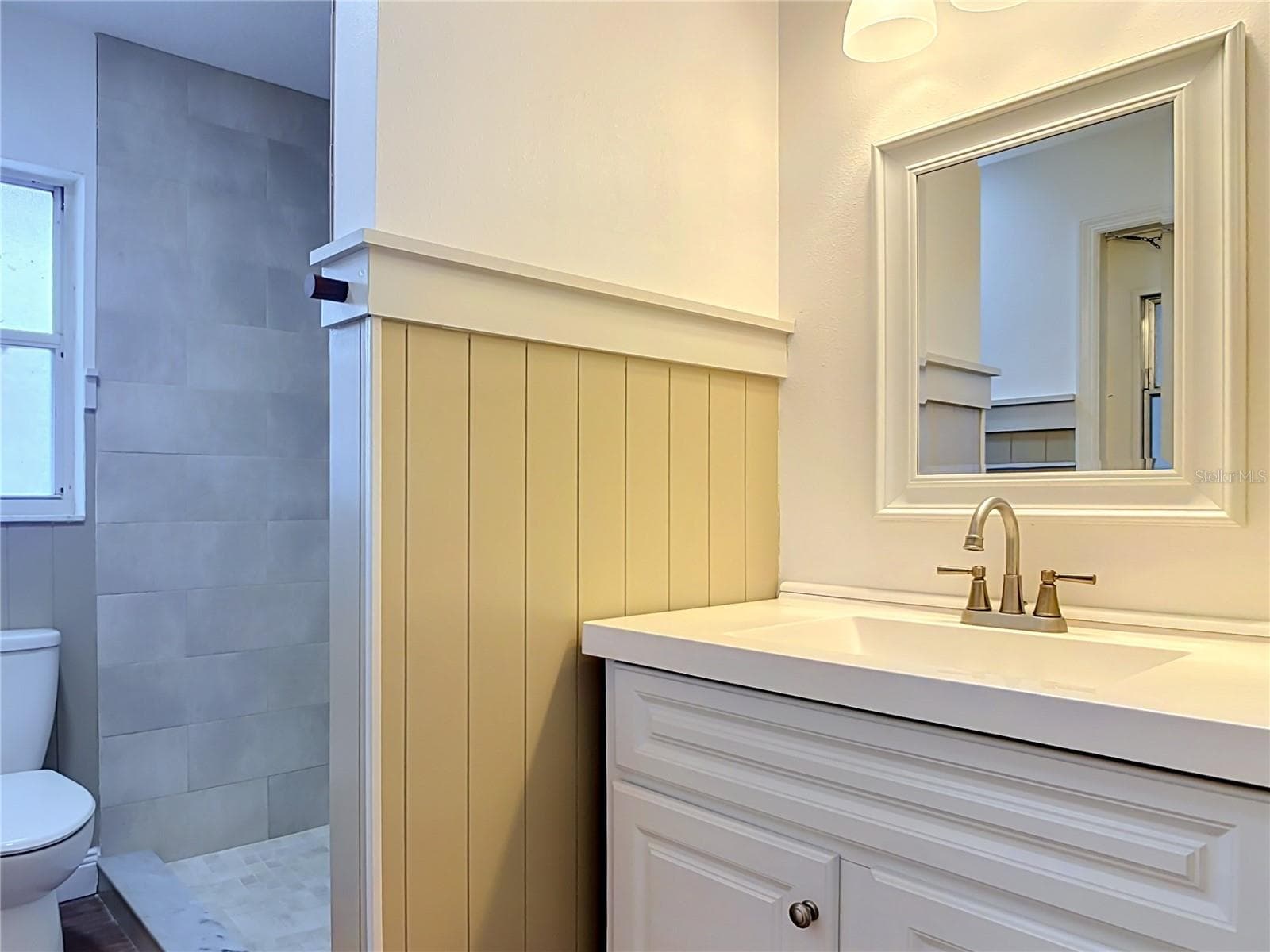Guest Bathroom 3 - 510 BROKENSHIRE DR, DEBARY