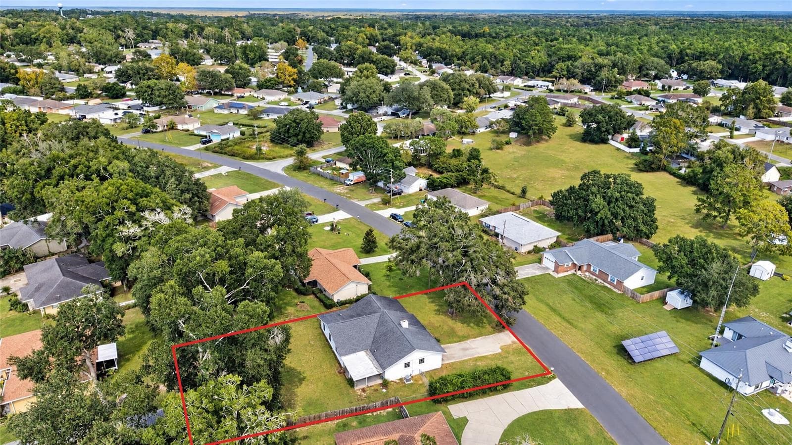 Single Family Residence at 100 ALMOND RD, OCALA, photo 5 of 31