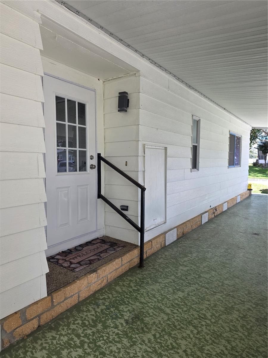 Desirable LOW ENTRY - 2218 ORANGEWOOD CIR #1540, ZELLWOOD