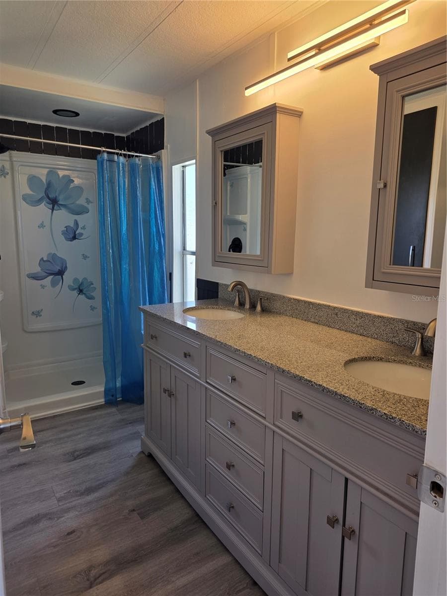 Primary Bath NEW Walk-In Shower - 2218 ORANGEWOOD CIR #1540, ZELLWOOD