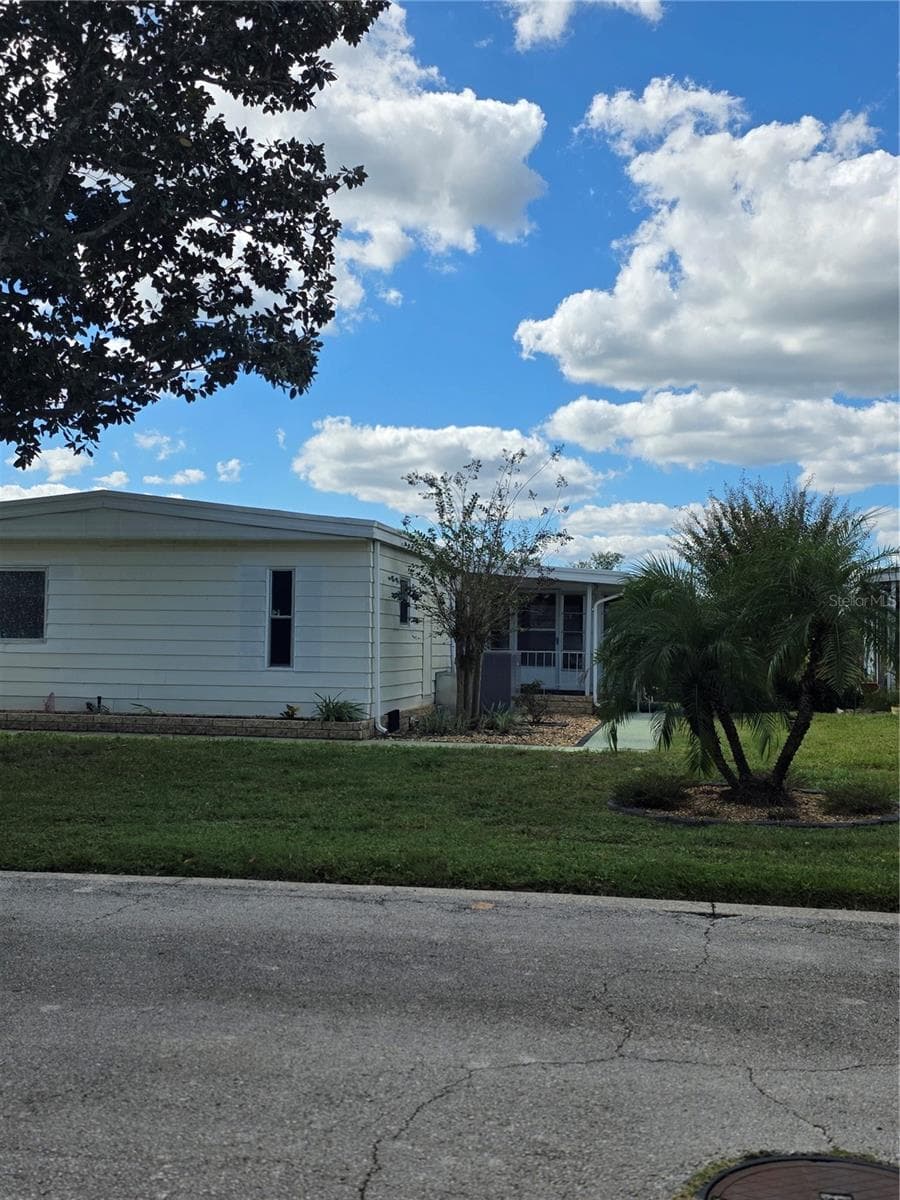 Manufactured Home at 2218 ORANGEWOOD CIR #1540, ZELLWOOD, photo 38 of 55