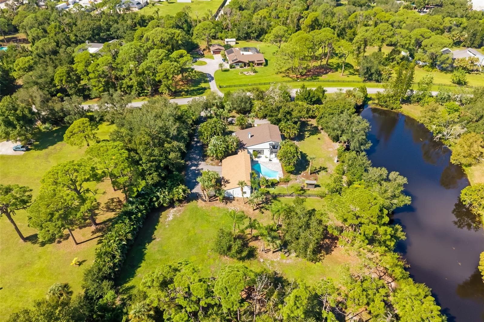 Single Family Residence at 403 LONGBOW TRL, OSPREY, photo 63 of 78