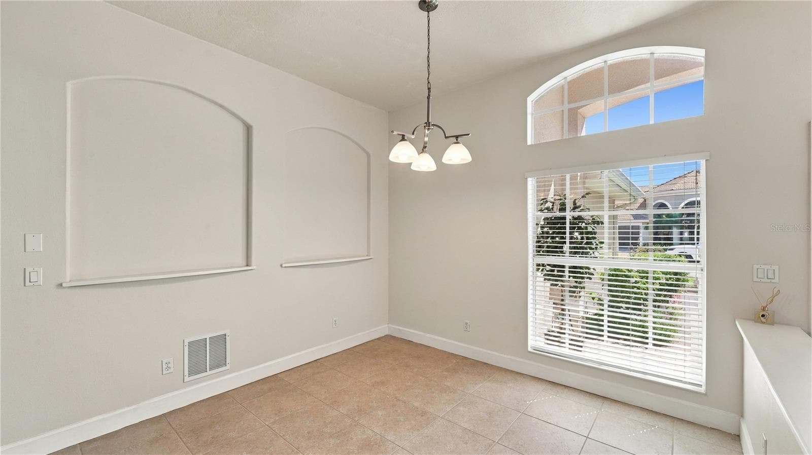 Formal Dining Room - 2884 GRAZELAND DR, SARASOTA