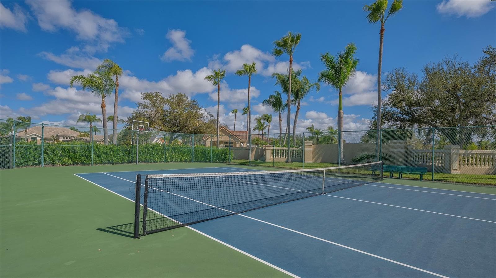 Community Tennis / Pickle Ball Courts - 2884 GRAZELAND DR, SARASOTA