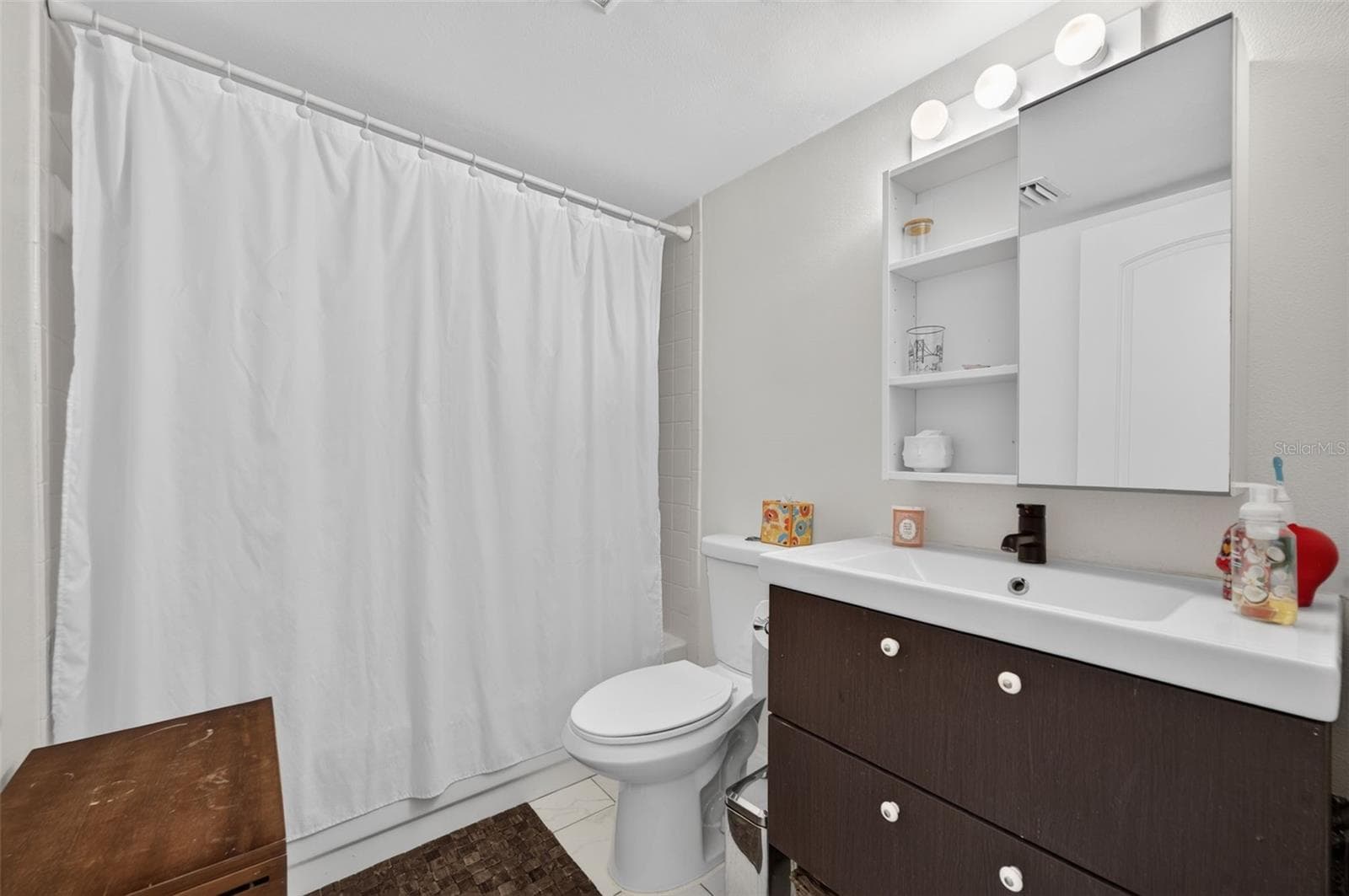 2nd bathroom - 8217 SUN SPRING CIR #52, ORLANDO
