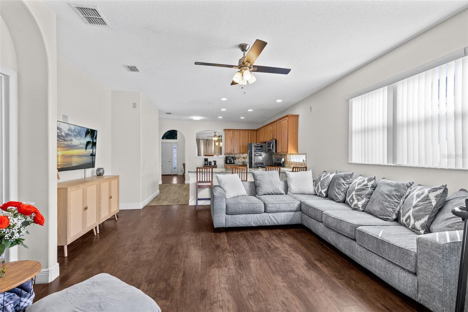 Family room - 10337 ANDOVER POINT CIR, ORLANDO