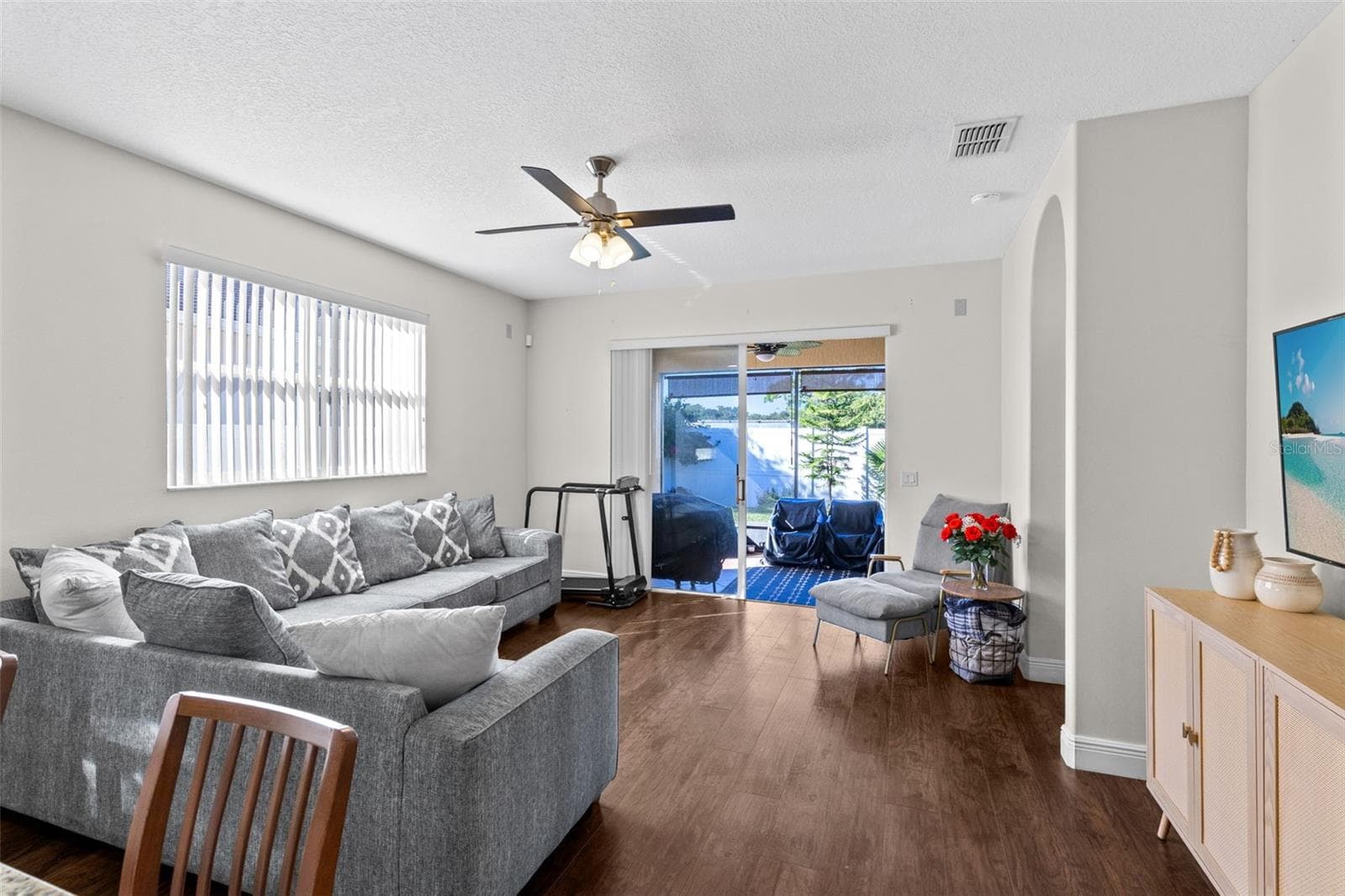 Family room - 10337 ANDOVER POINT CIR, ORLANDO