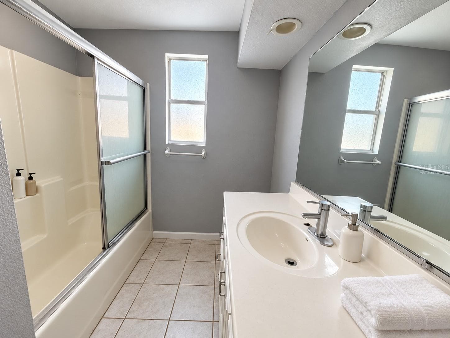 VIRTUALLY STAGED - 4228 36TH AVE N, ST PETERSBURG