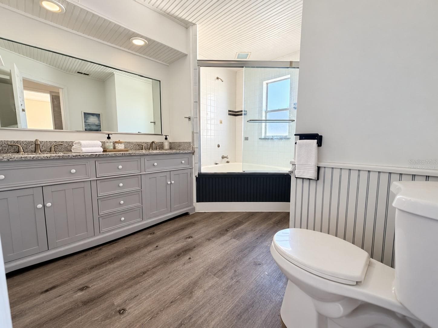 VIRTUALLY STAGED - 4228 36TH AVE N, ST PETERSBURG