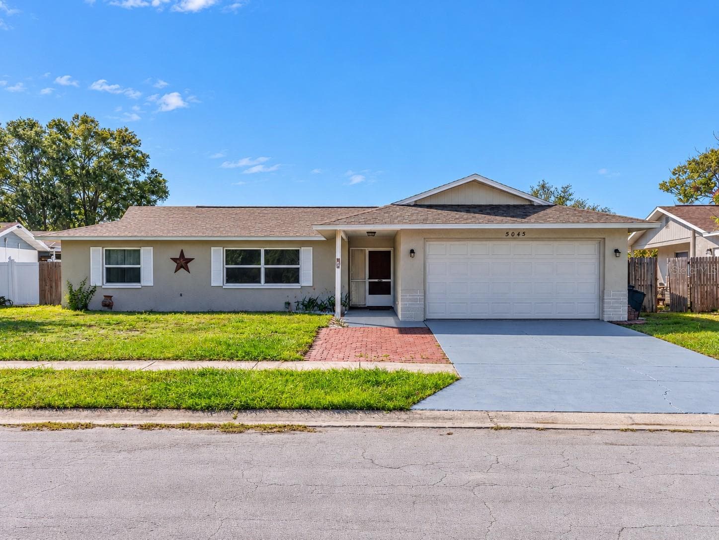 5045 BROWNSTONE LN