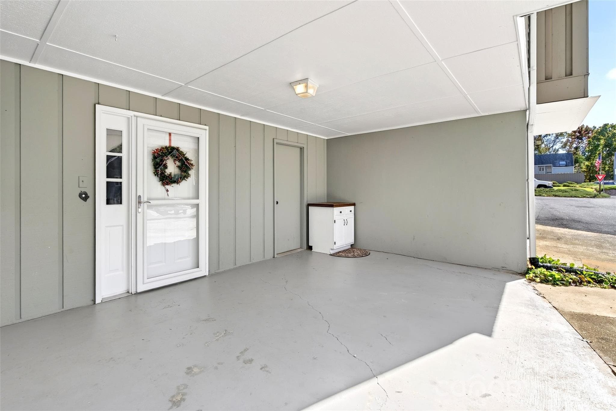 Condominium at 1 Lynx Drive, Black Mountain, photo 4 of 46