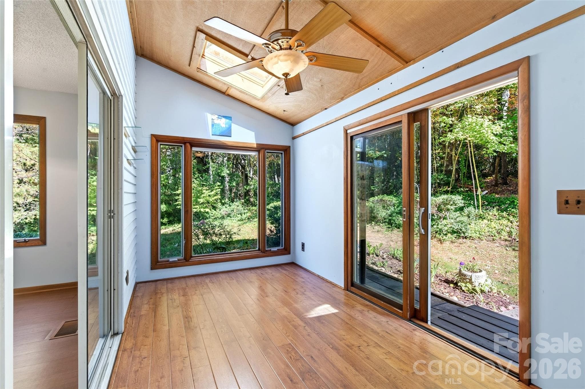 Condominium at 1 Lynx Drive, Black Mountain, photo 19 of 46