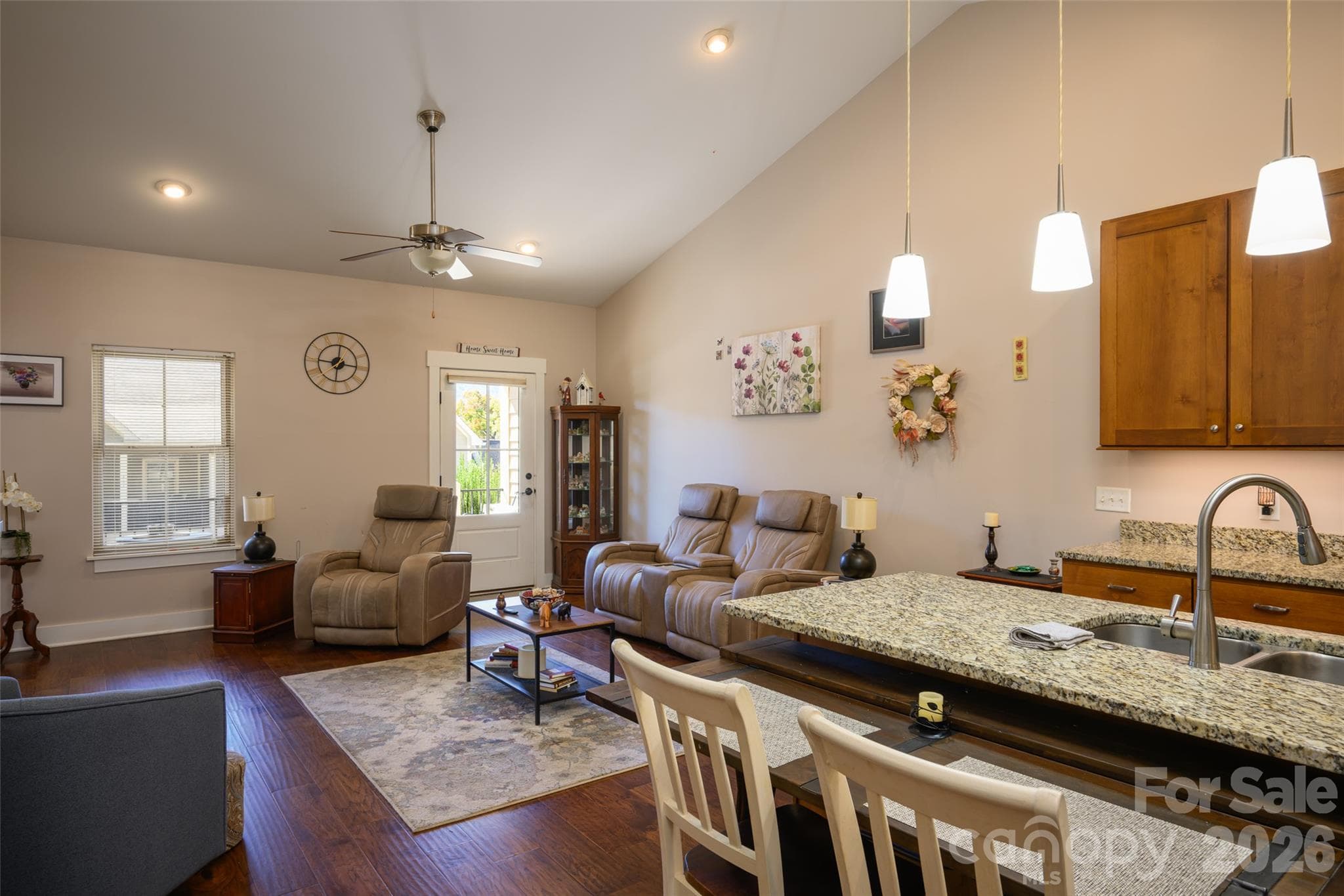 Townhouse at 421 Kerlee Heights Road, Black Mountain, photo 5 of 14