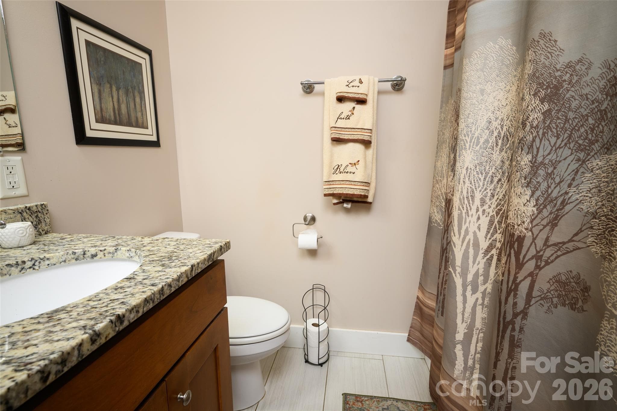 Townhouse at 421 Kerlee Heights Road, Black Mountain, photo 10 of 14