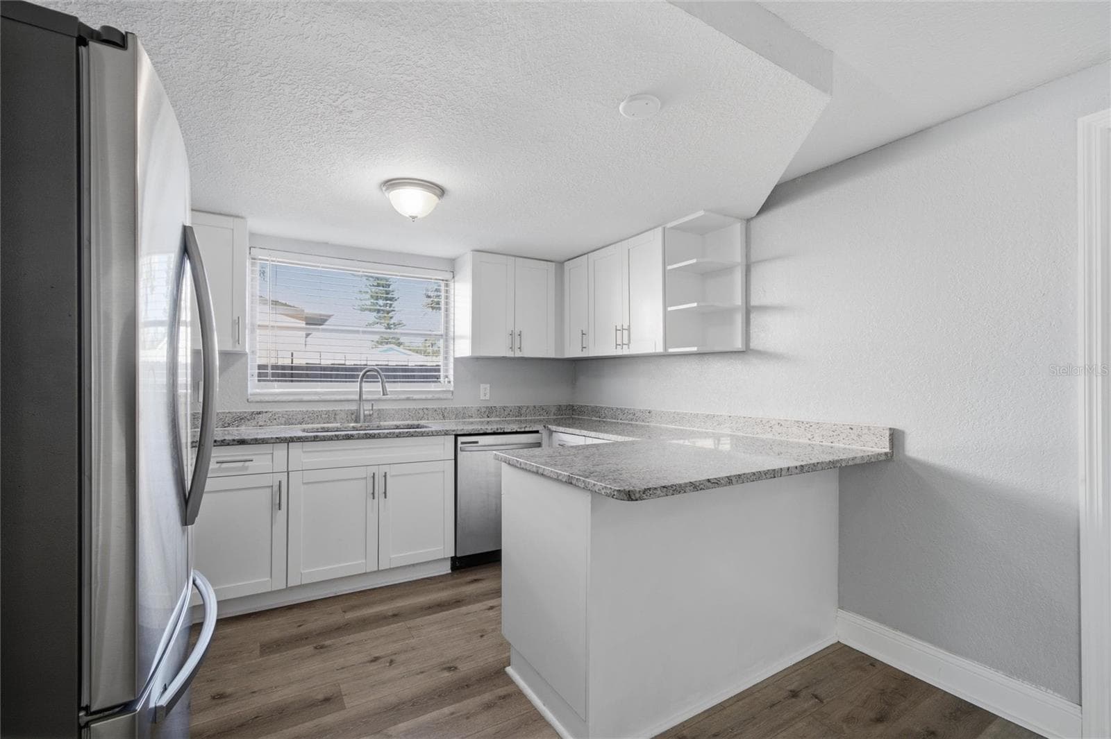 Kitchen - 7401 OAK CREST DR, PORT RICHEY
