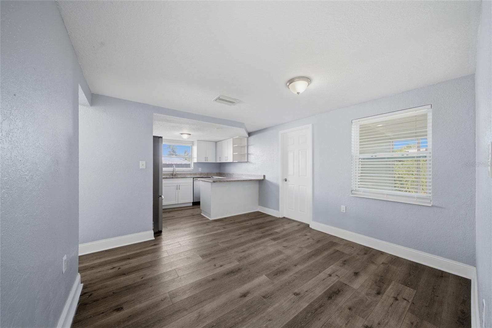 Dining area - 7401 OAK CREST DR, PORT RICHEY