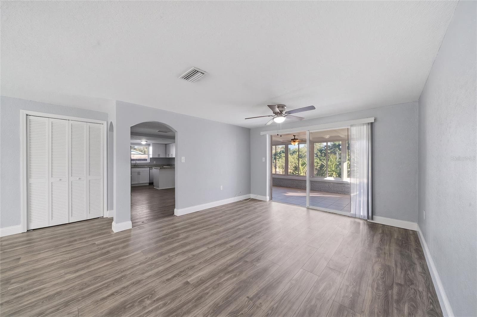 Living Room - 7401 OAK CREST DR, PORT RICHEY