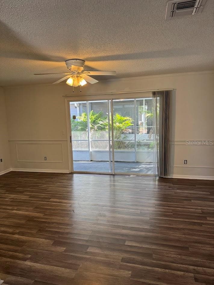 living room with screen porch view - 12144 BRUCETON WAY #101, ORLANDO