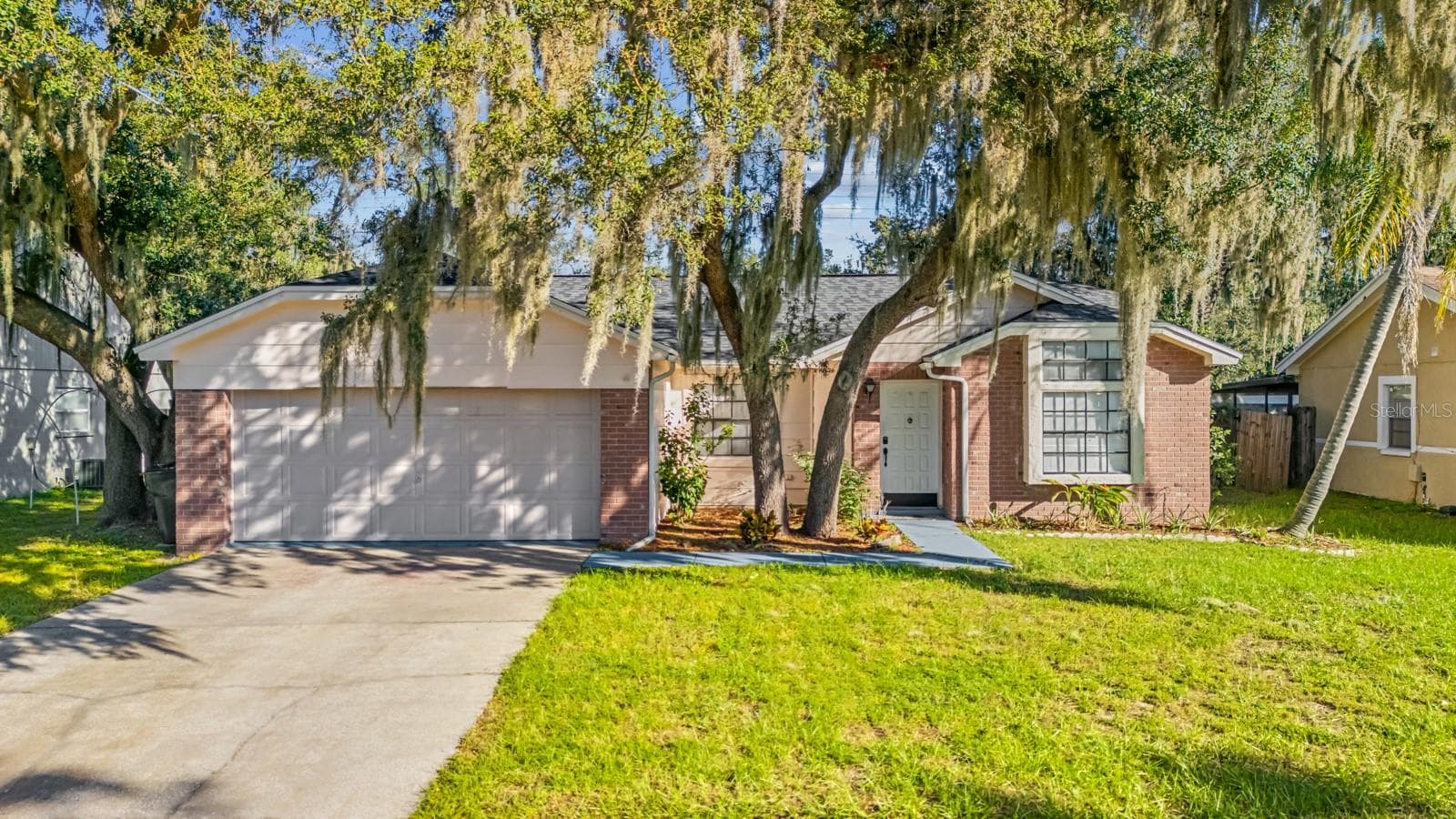 Single Family Residence at 12108 FRUITWOOD DR, RIVERVIEW, photo 7 of 42