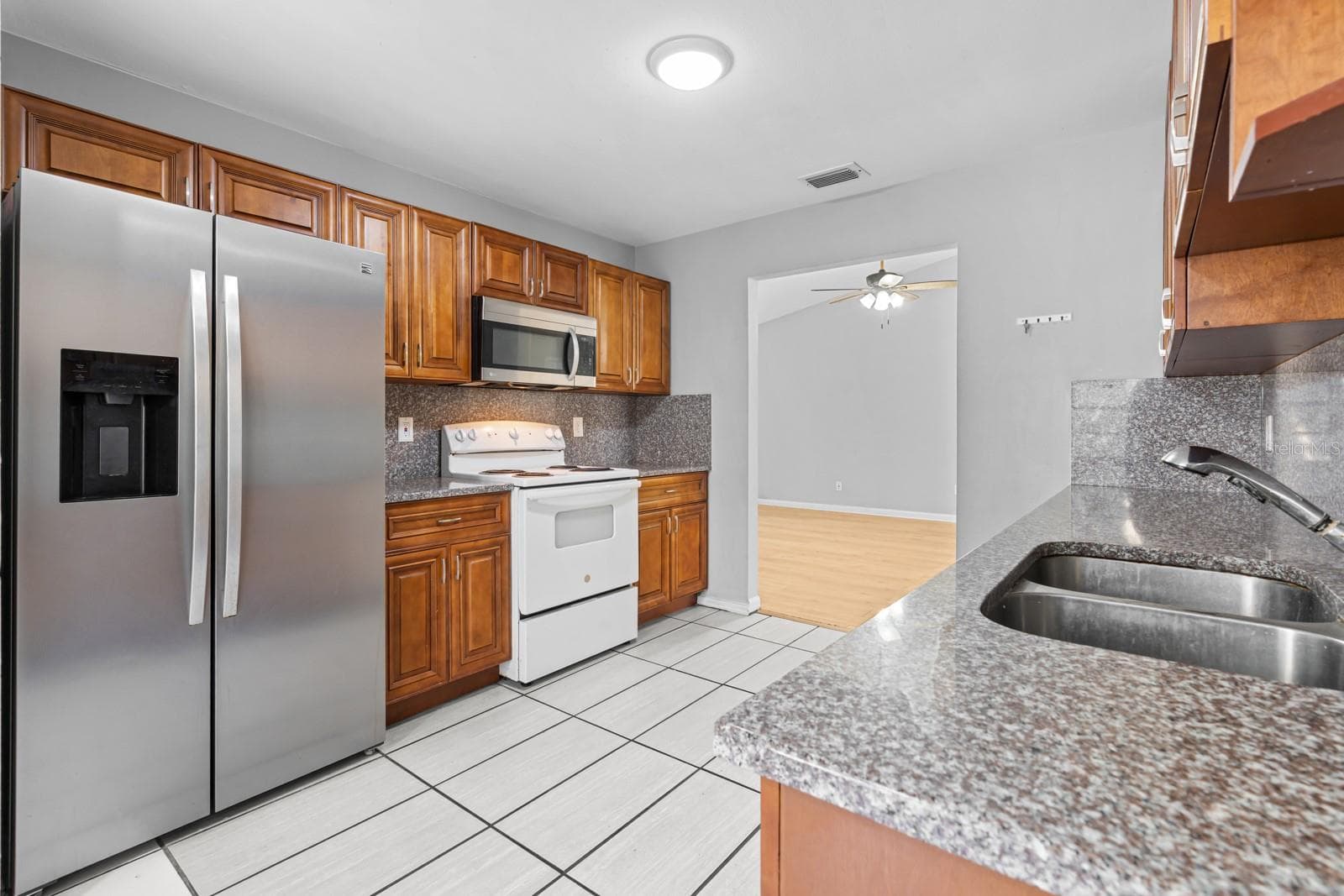 Single Family Residence at 12108 FRUITWOOD DR, RIVERVIEW, photo 19 of 42