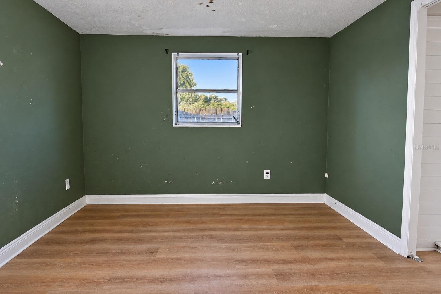 Single Family Residence at 3450 WILTSHIRE DR, HOLIDAY, photo 13 of 27