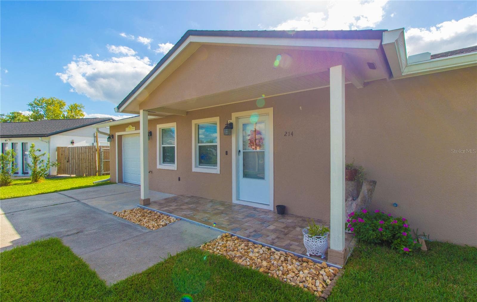 Single Family Residence at 214 DAHLIA DR, KISSIMMEE, photo 3 of 54