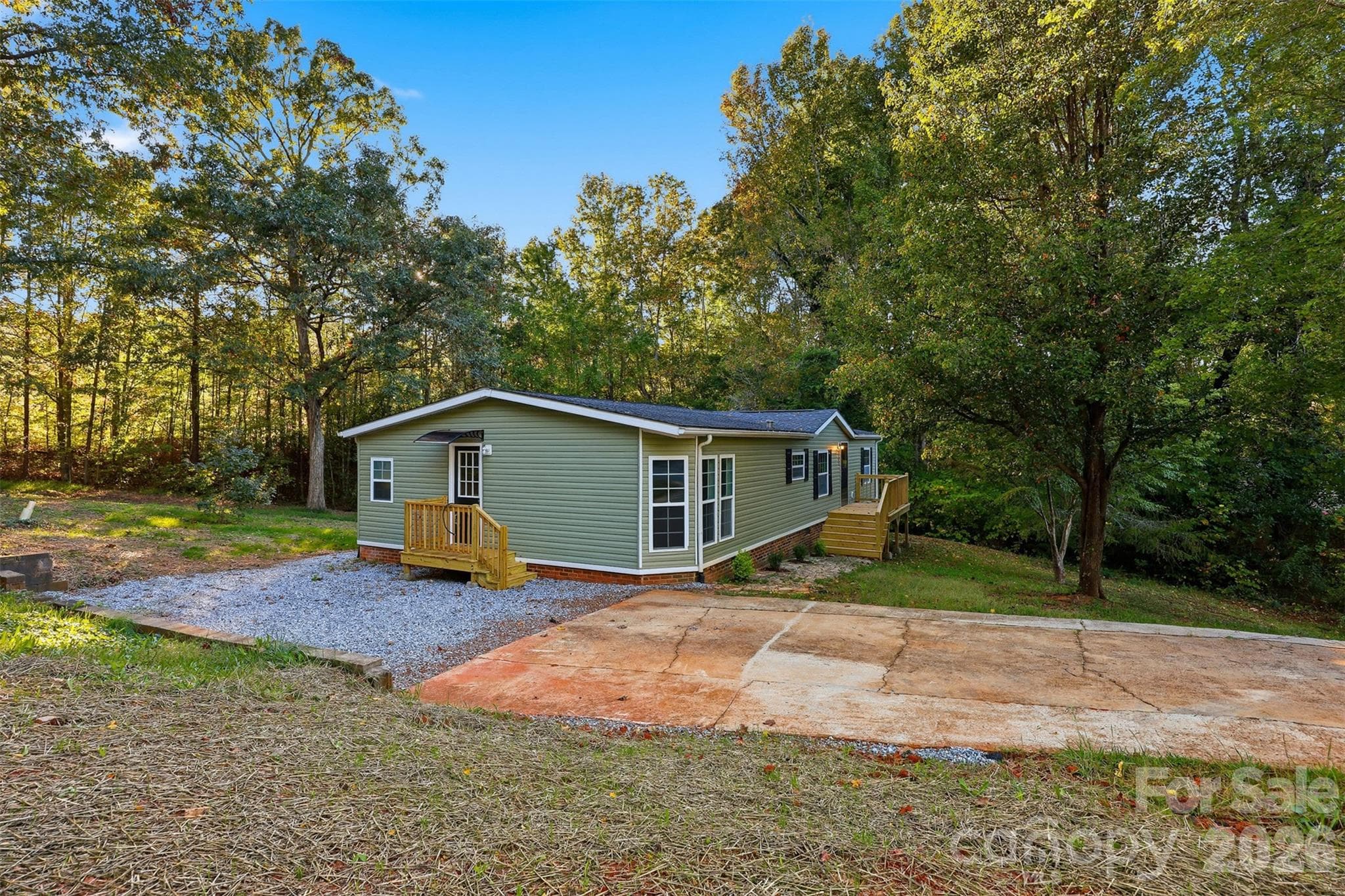 Single Family Residence at 3363 Stony Brook Circle, Newton, photo 2 of 40