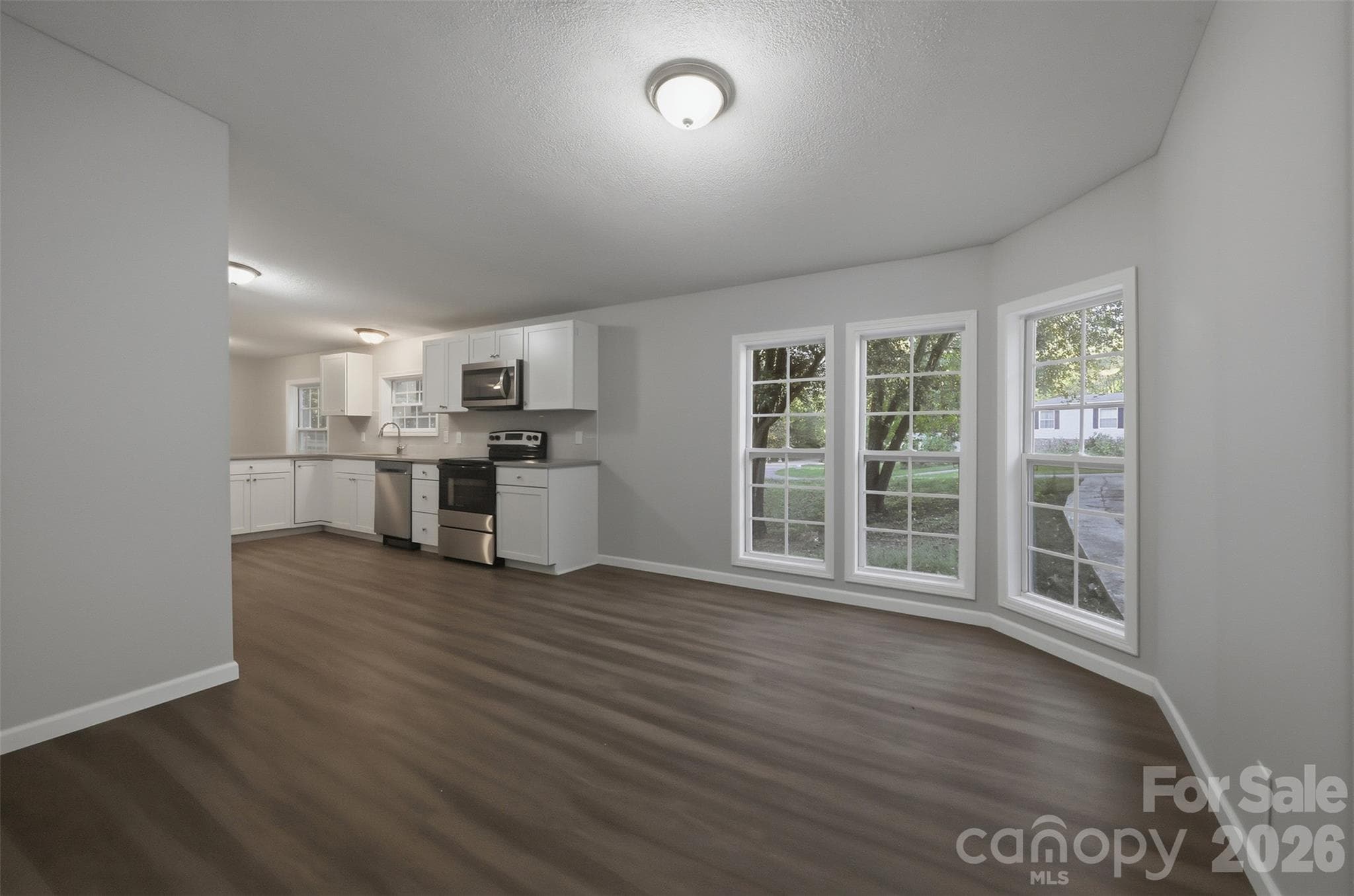 Single Family Residence at 3363 Stony Brook Circle, Newton, photo 8 of 40