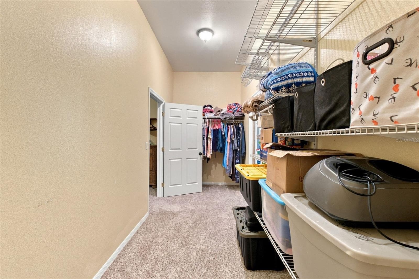 Single Family Residence at 15432 DENNIS DR, HUDSON, photo 7 of 34