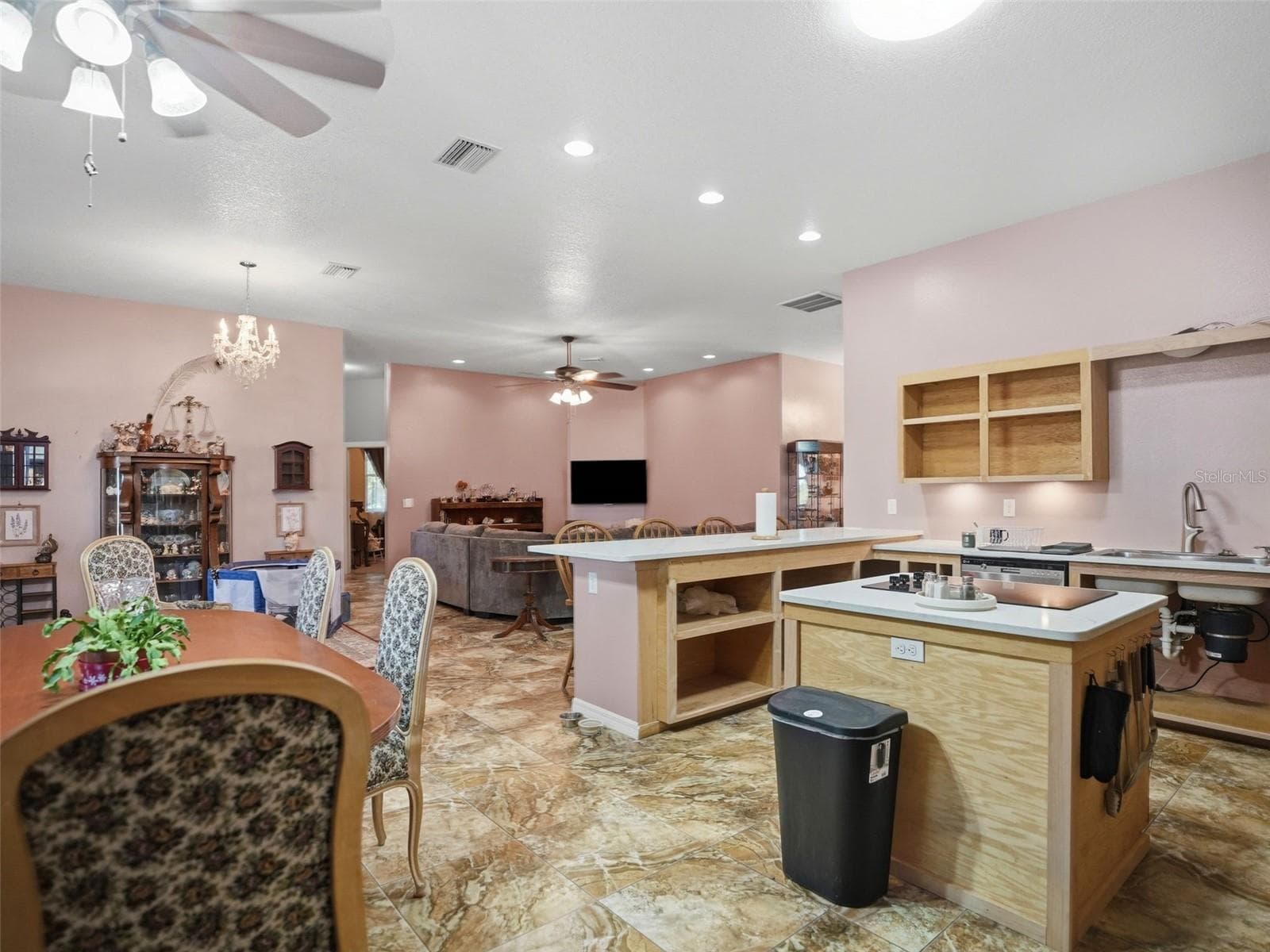 Single Family Residence at 15432 DENNIS DR, HUDSON, photo 19 of 34