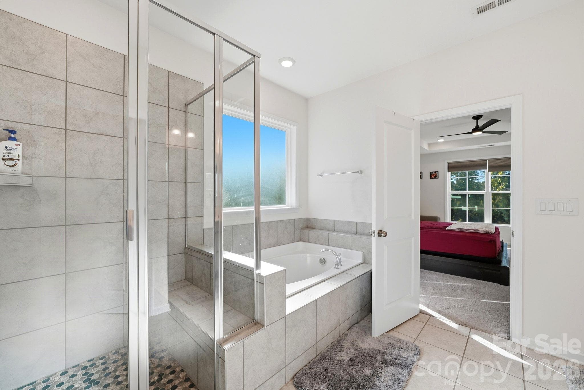 Main Level Primary Bath - Extended shower and garden tub - 4603 Monument Valley Drive, Indian Land