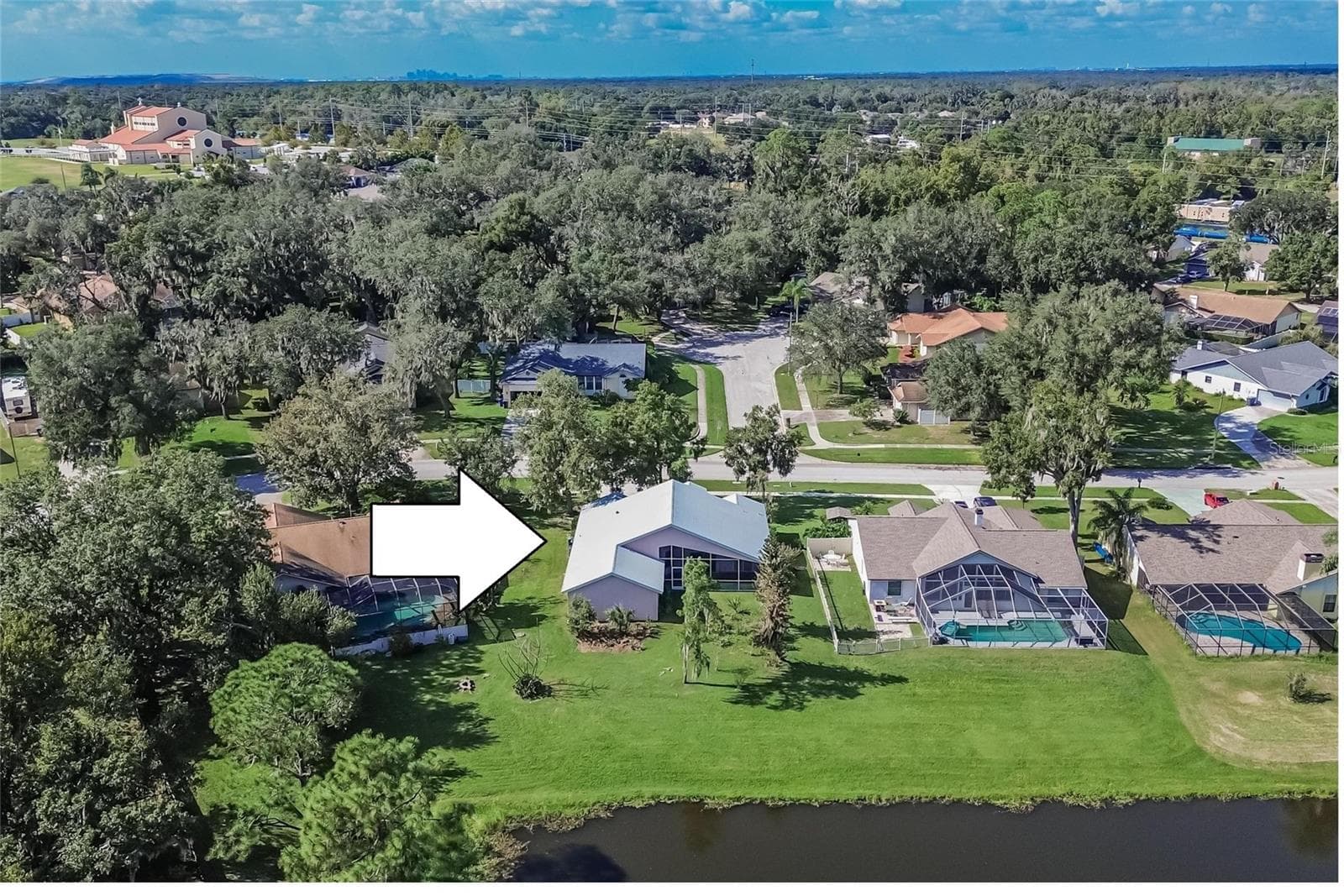 Single Family Residence at 10120 SEDGEBROOK DR, RIVERVIEW, photo 4 of 45