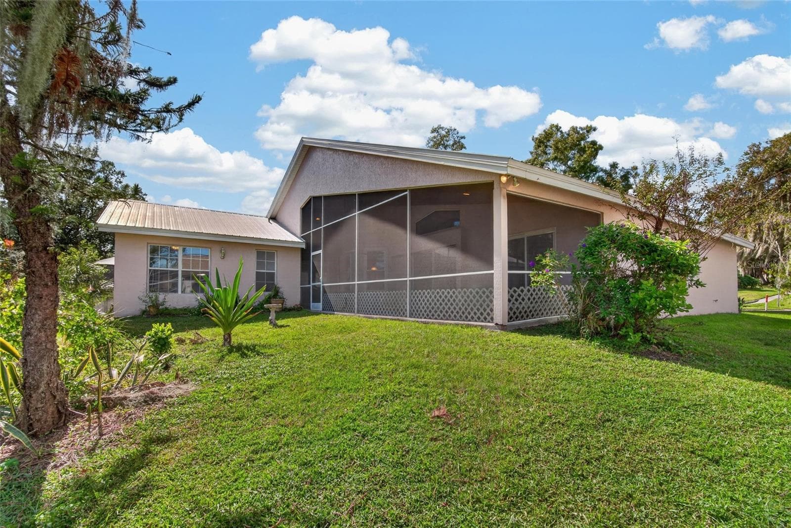 Single Family Residence at 10120 SEDGEBROOK DR, RIVERVIEW, photo 6 of 45