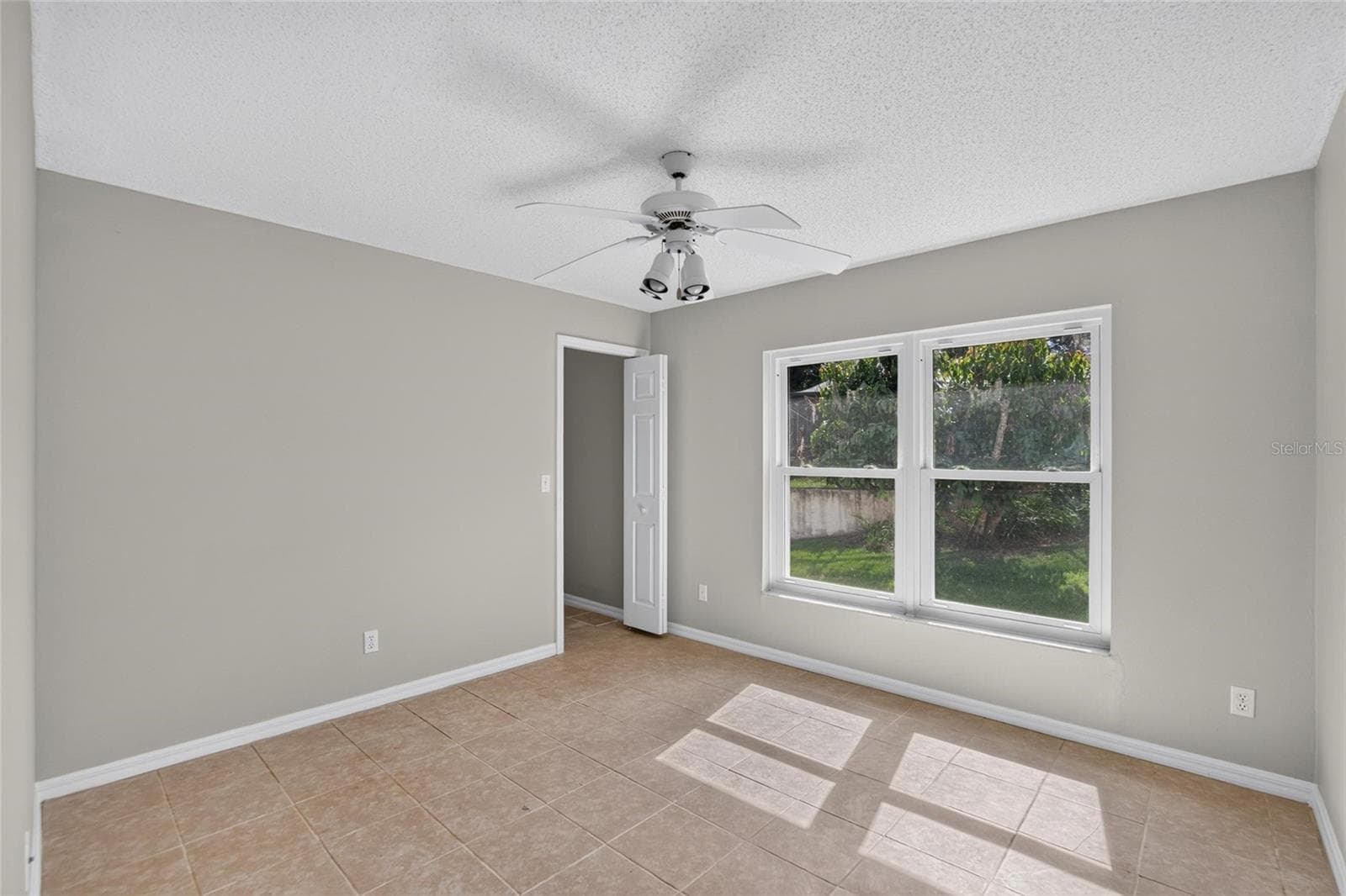 Single Family Residence at 10120 SEDGEBROOK DR, RIVERVIEW, photo 30 of 45