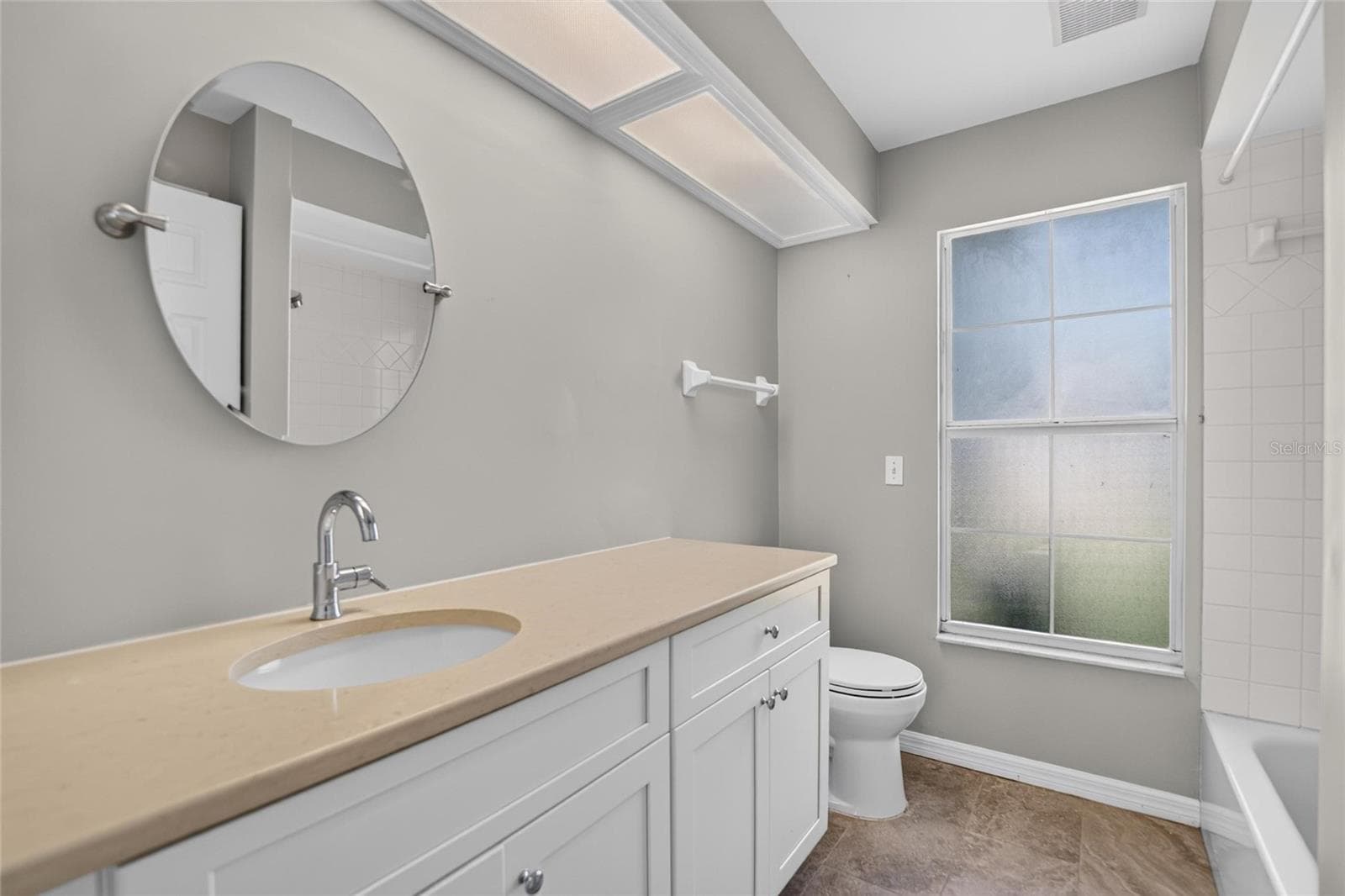Single Family Residence at 10120 SEDGEBROOK DR, RIVERVIEW, photo 32 of 45
