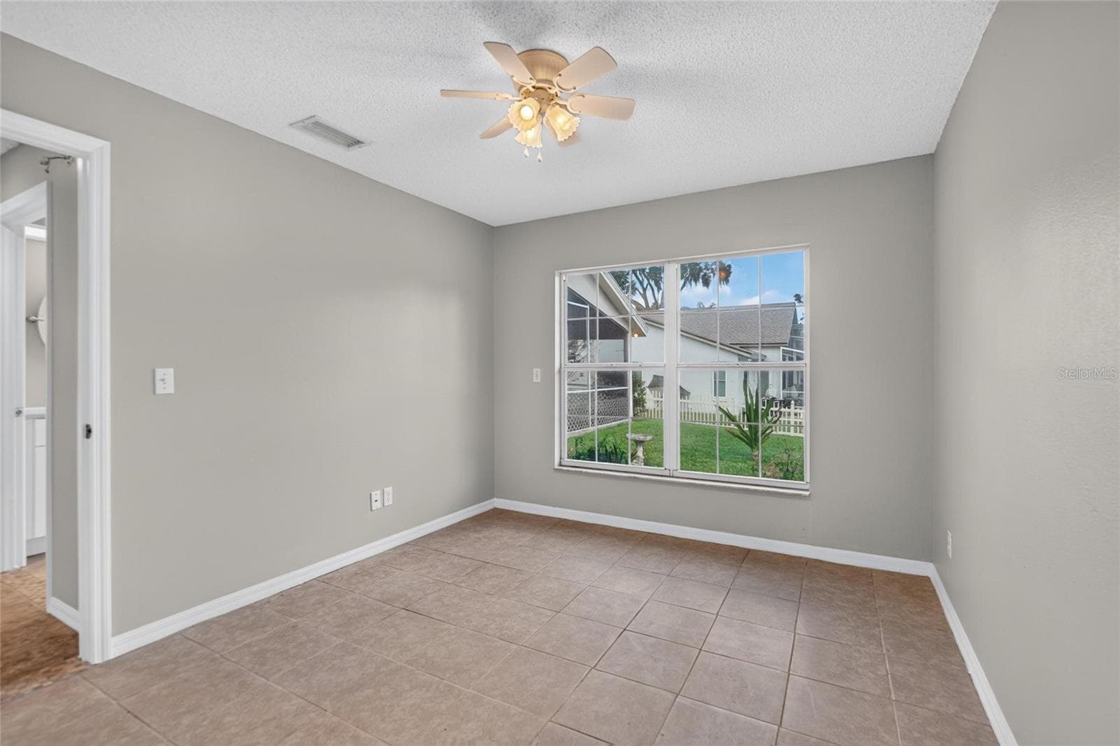 Single Family Residence at 10120 SEDGEBROOK DR, RIVERVIEW, photo 33 of 45