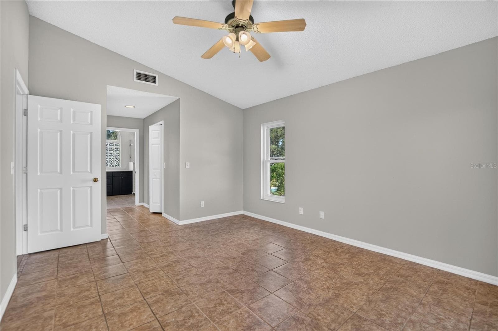 Single Family Residence at 10120 SEDGEBROOK DR, RIVERVIEW, photo 36 of 45