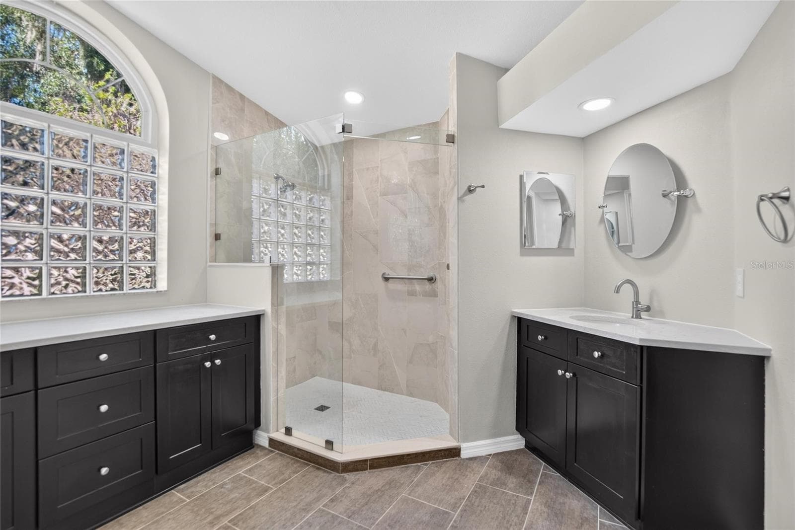 Single Family Residence at 10120 SEDGEBROOK DR, RIVERVIEW, photo 39 of 45