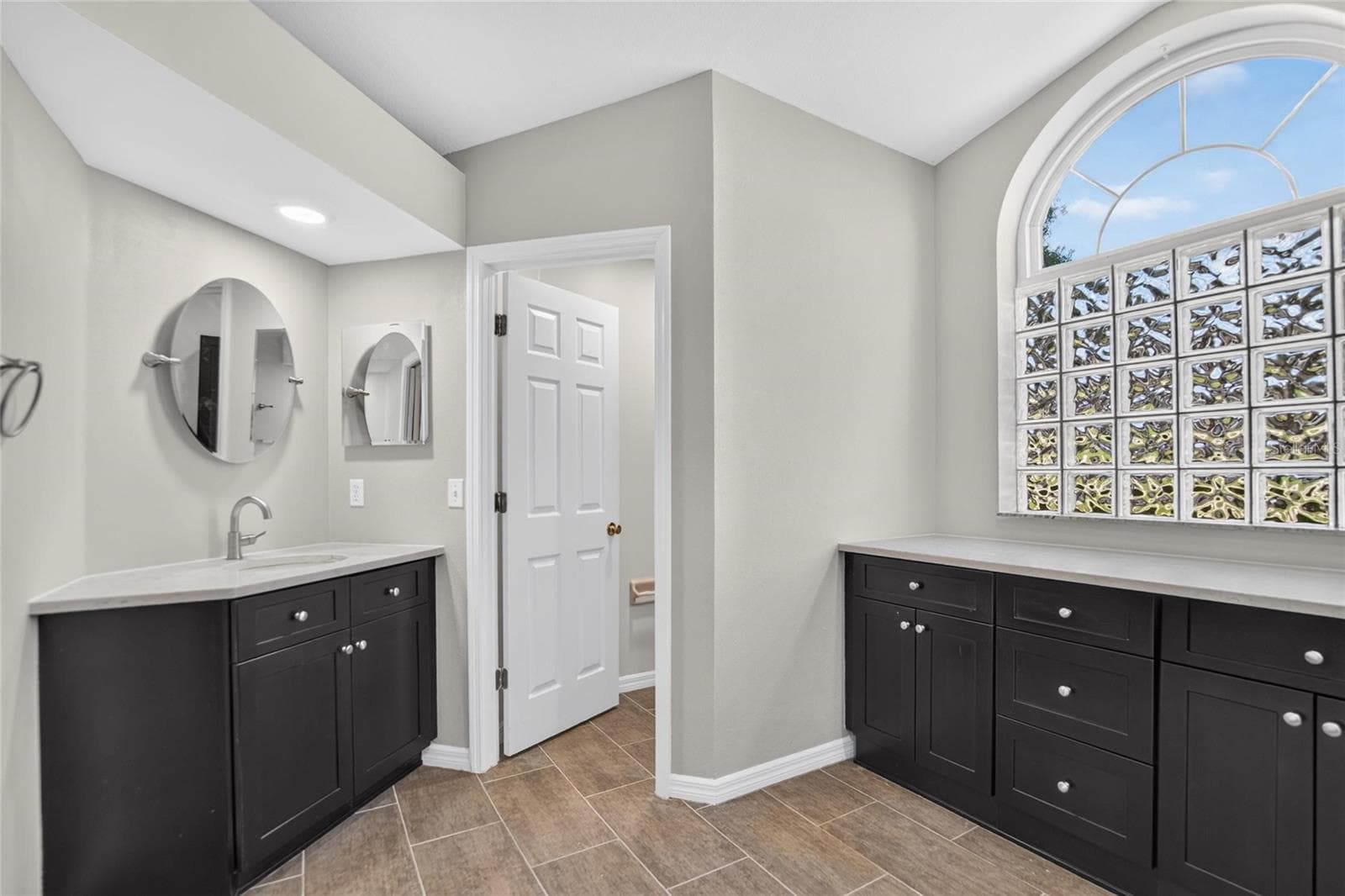 Single Family Residence at 10120 SEDGEBROOK DR, RIVERVIEW, photo 41 of 45