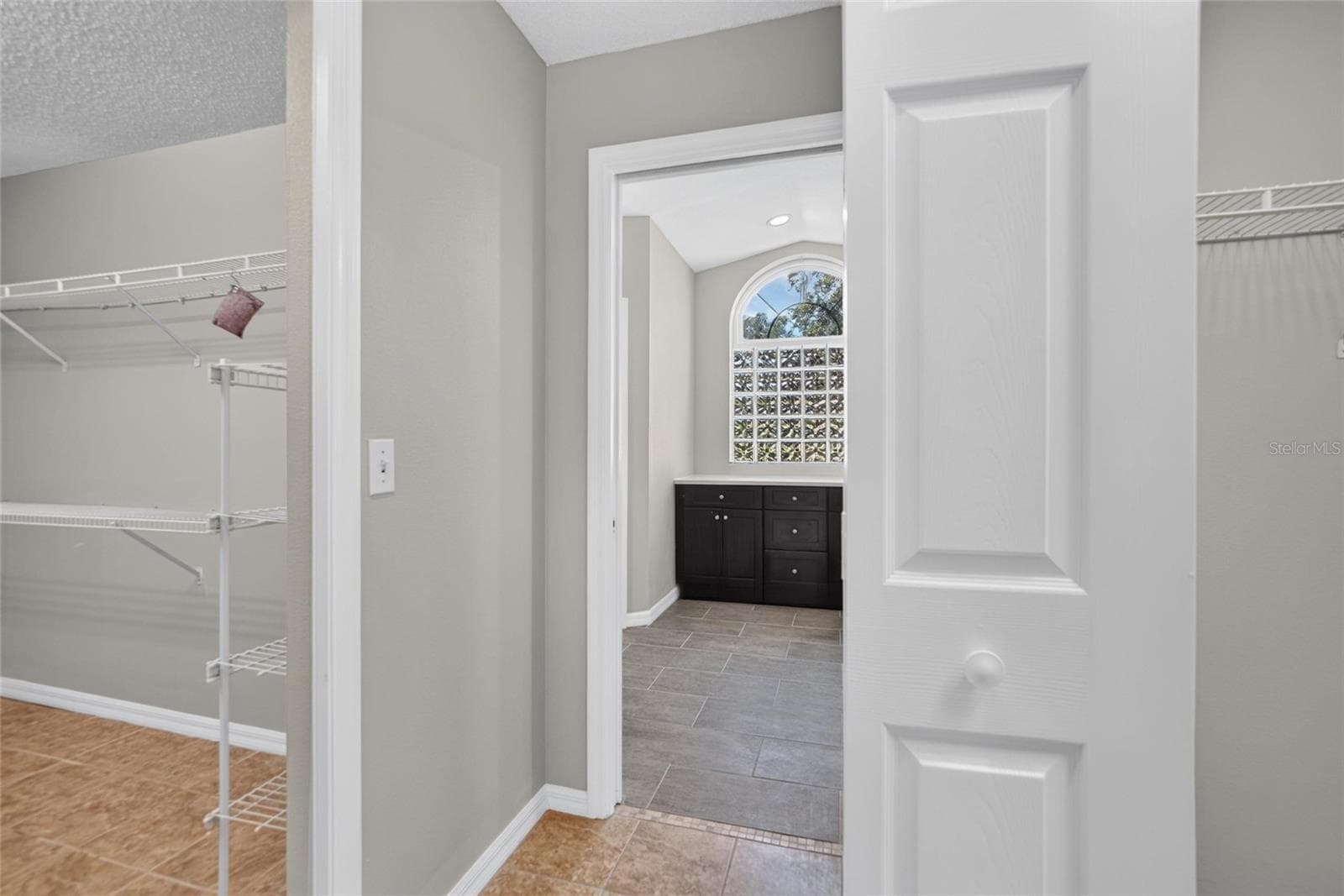 Single Family Residence at 10120 SEDGEBROOK DR, RIVERVIEW, photo 42 of 45